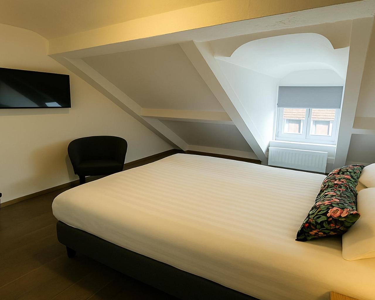 Hotel Hendrickx ファルケンブルフ エクステリア 写真