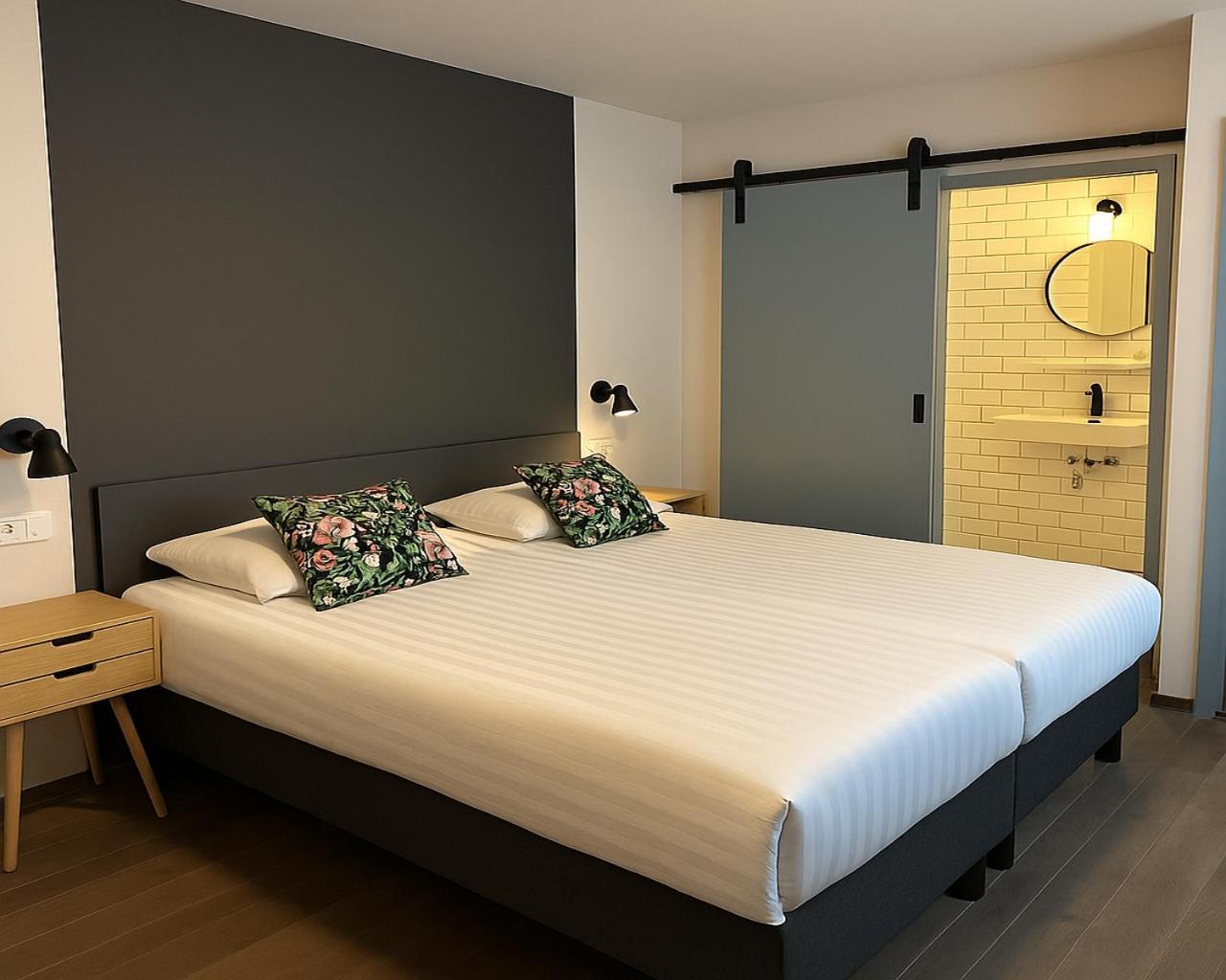 Hotel Hendrickx ファルケンブルフ エクステリア 写真